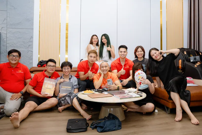 Học ngay tại nhà — Thúy Tô Studio